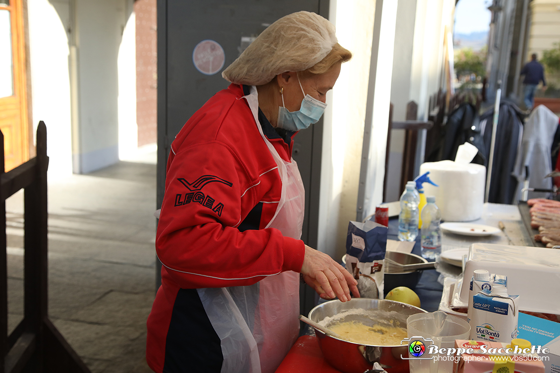 VBS_6232 - 10.ma Fiera Nazionale del Tartufo e Fiera dei Santi.jpg